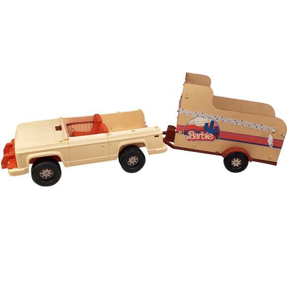 Vintage 1973 Barbie Jeep and Horse Trailer Mattel Tan Pink Made In USA - Picture 1 of 14